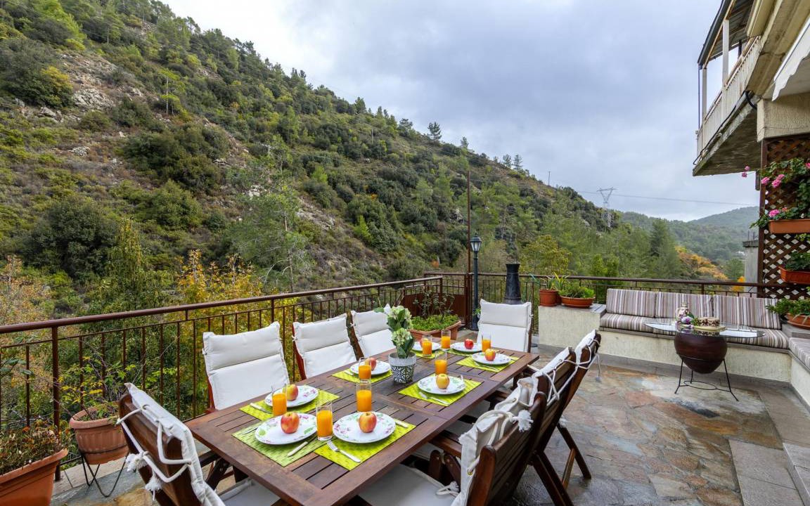 Photo of Patio Balcony in Kato Amiantos