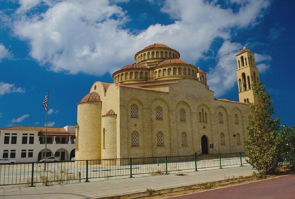 Photo of Buildings in Peyia Town