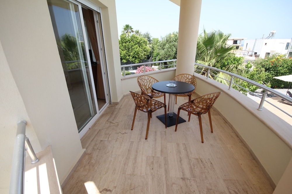 Photo of Patio Balcony in Kyrenia District
