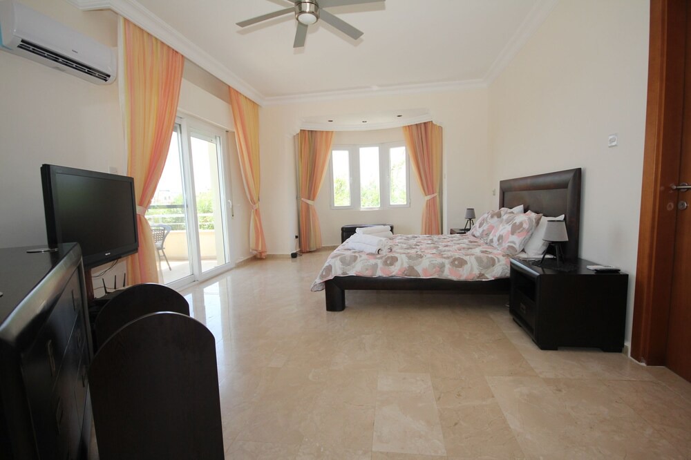 Photo of Bedroom in Kyrenia District