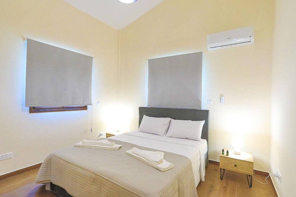 Photo of Bedroom in Meladeia