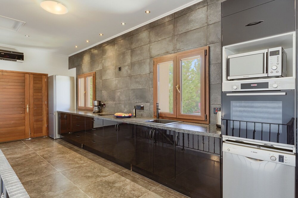 Photo of Kitchen in Aphrodite Hills