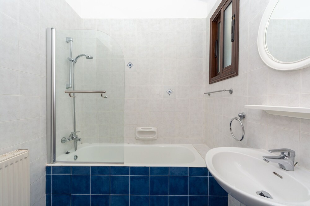 Photo of Bathroom in Latchi