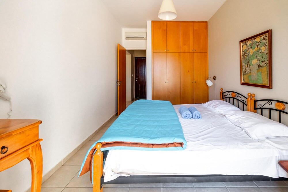 Photo of Bedroom in Latsi
