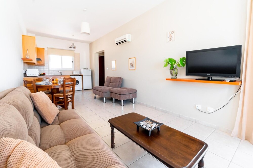 Photo of Livingroom in Latsi