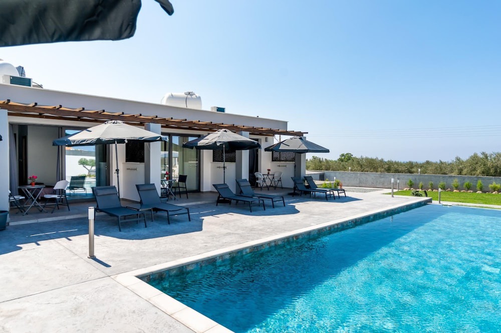 Photo of Outdoor in Peyia Town