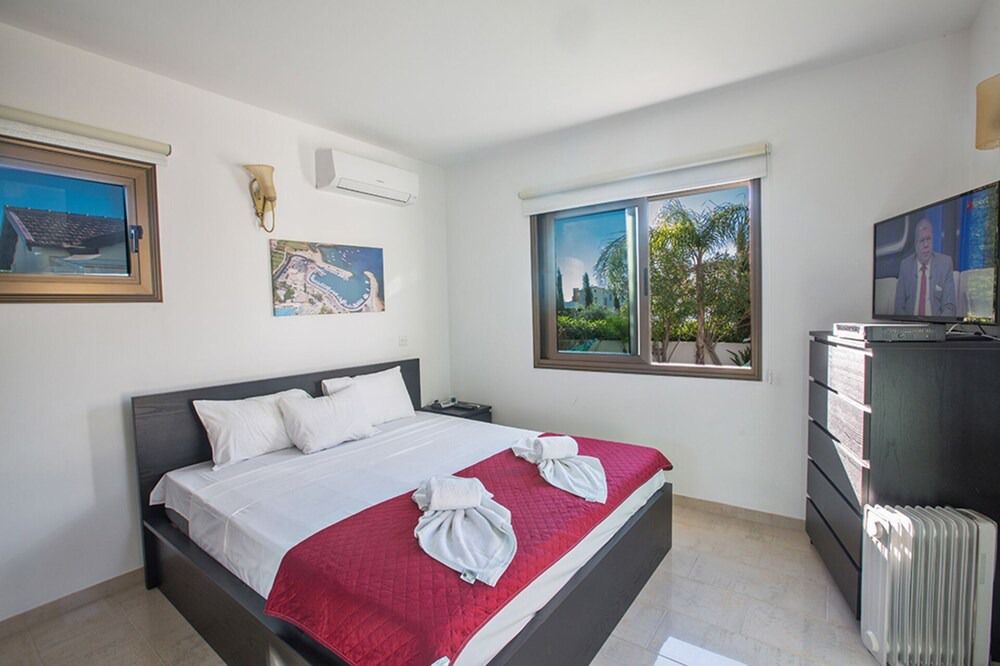 Photo of Bedroom in Ayia Thekla