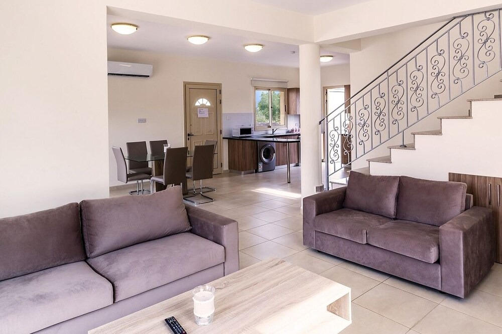 Photo of Livingroom in Polis