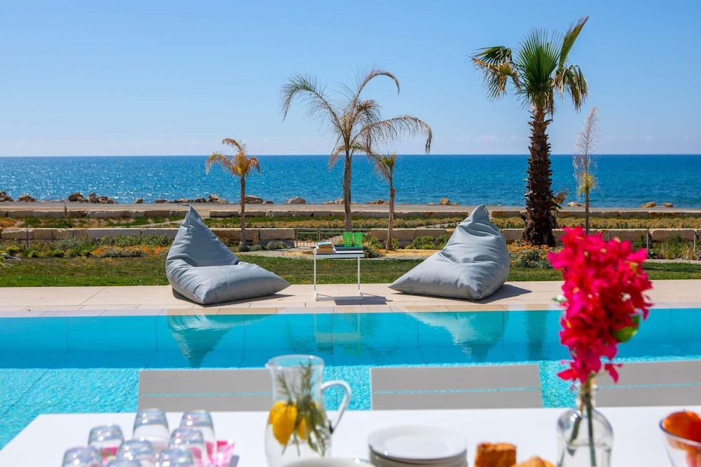 Photo of Outdoor in Softades