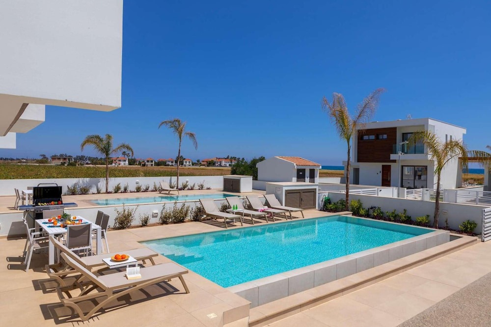 Photo of Outdoor in Softades