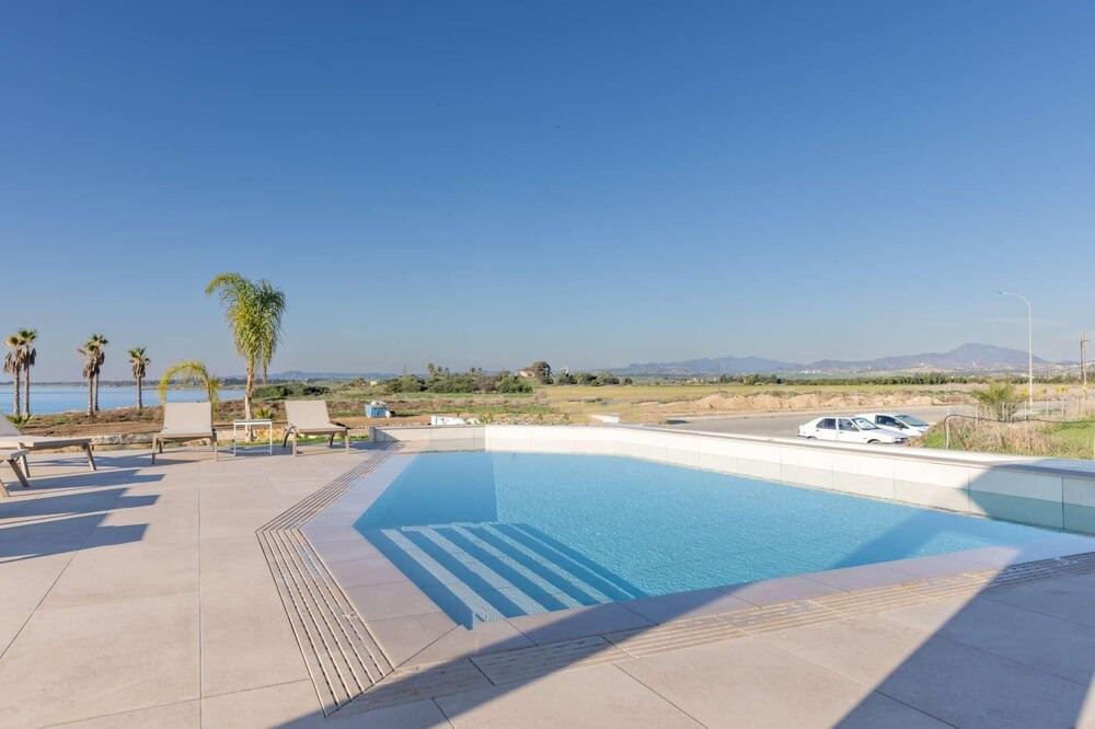 Photo of Outdoor in Softades