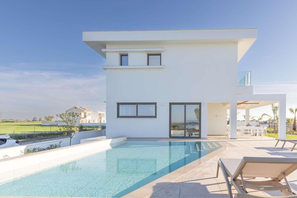 Photo of Outdoor in Softades