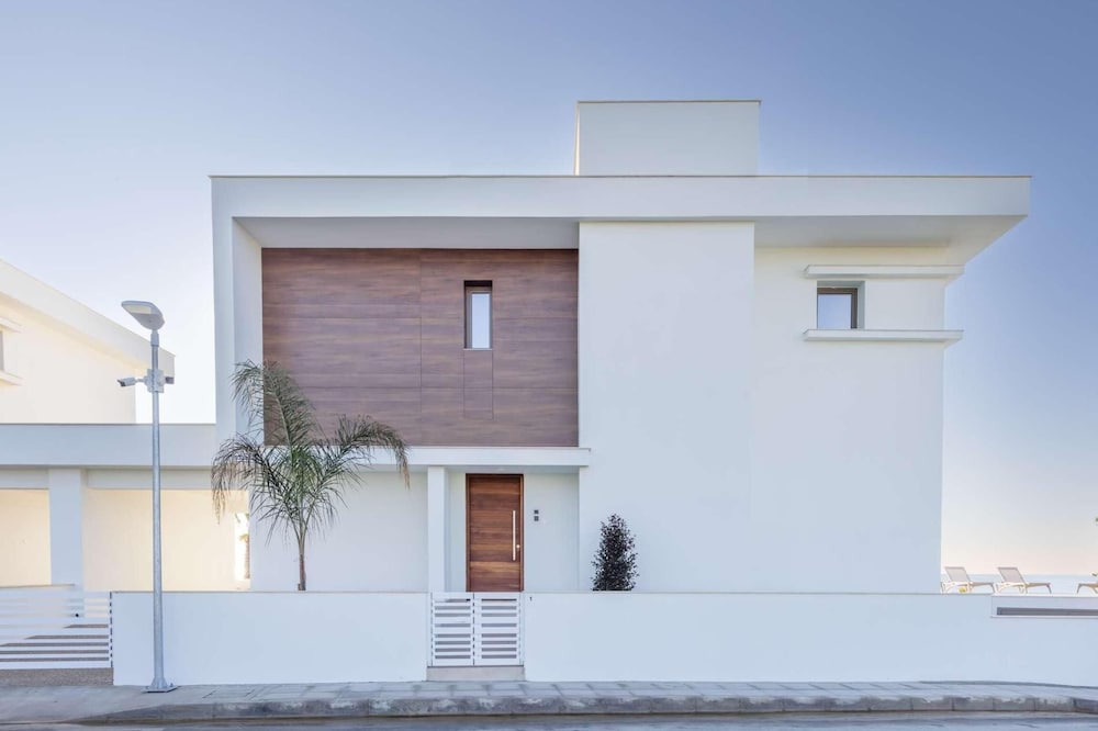 Photo of Outdoor in Softades