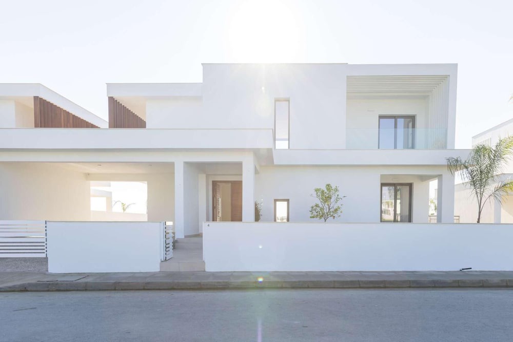Photo of Outdoor in Softades