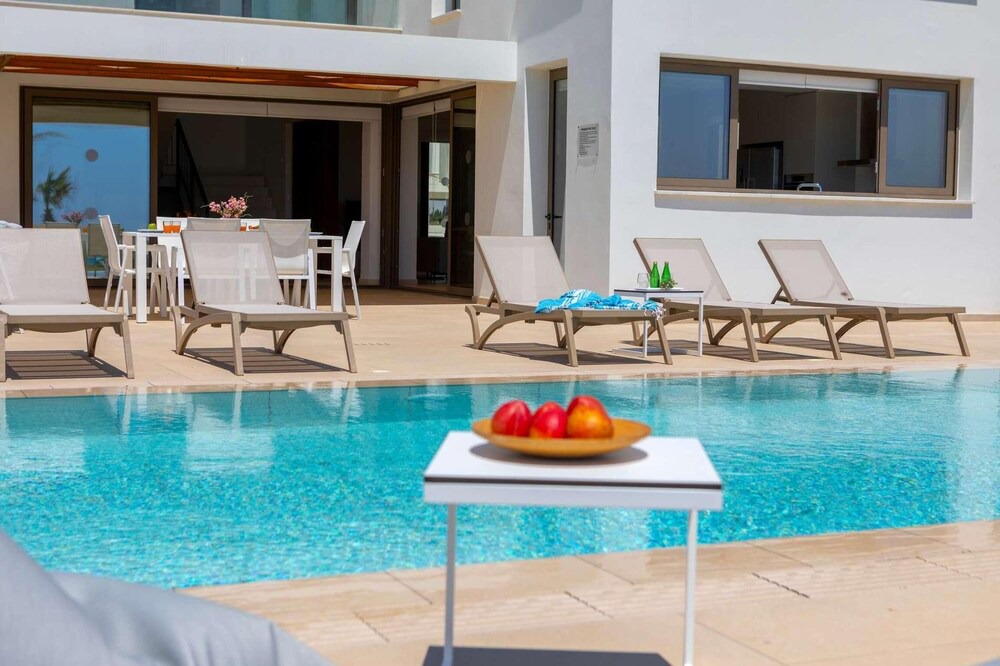 Photo of Outdoor in Softades