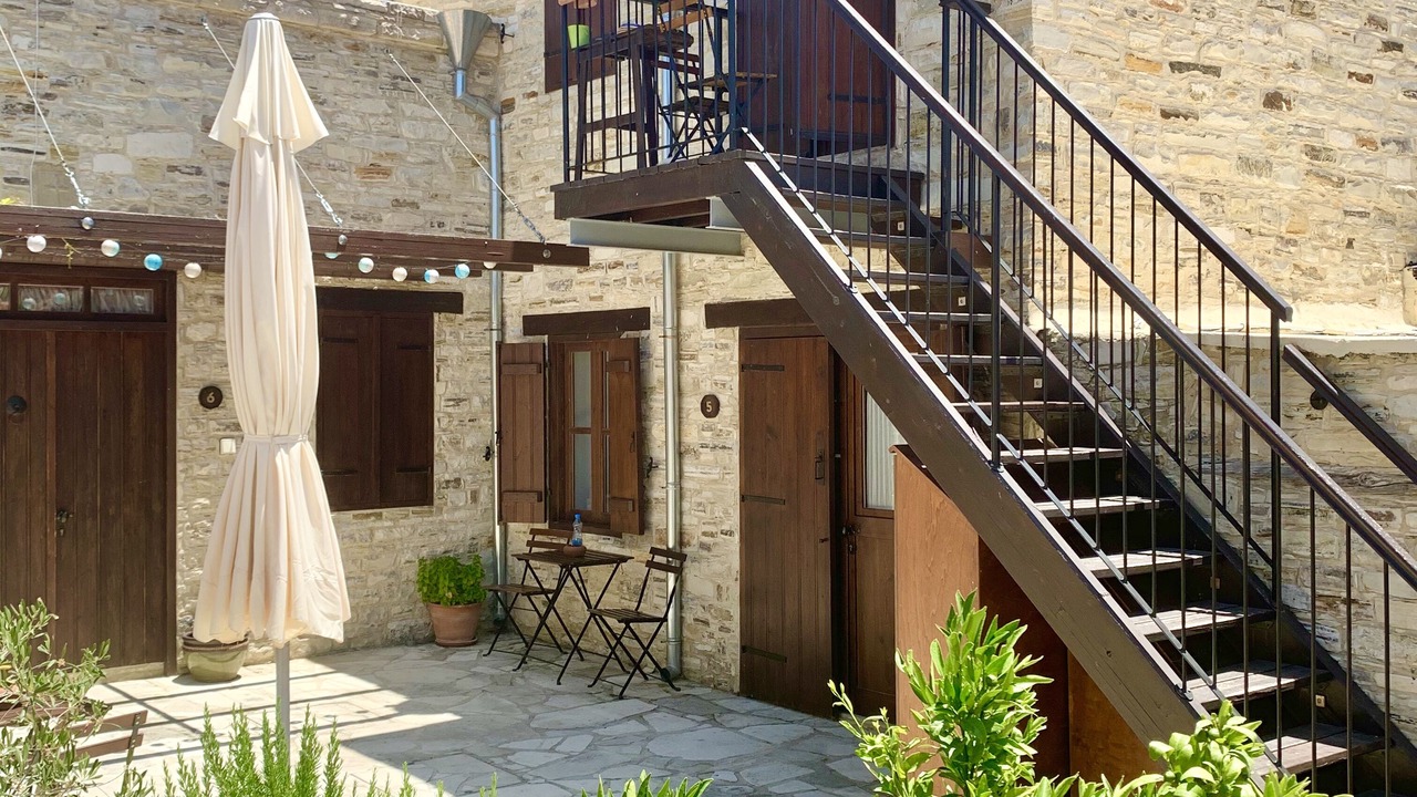 Photo of Patio Balcony in Kato Drys