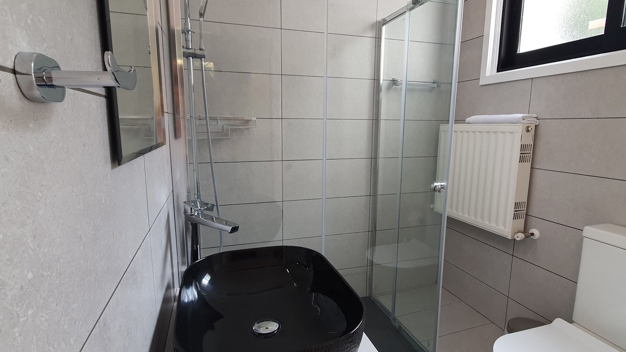 Photo of Bathroom in Platres