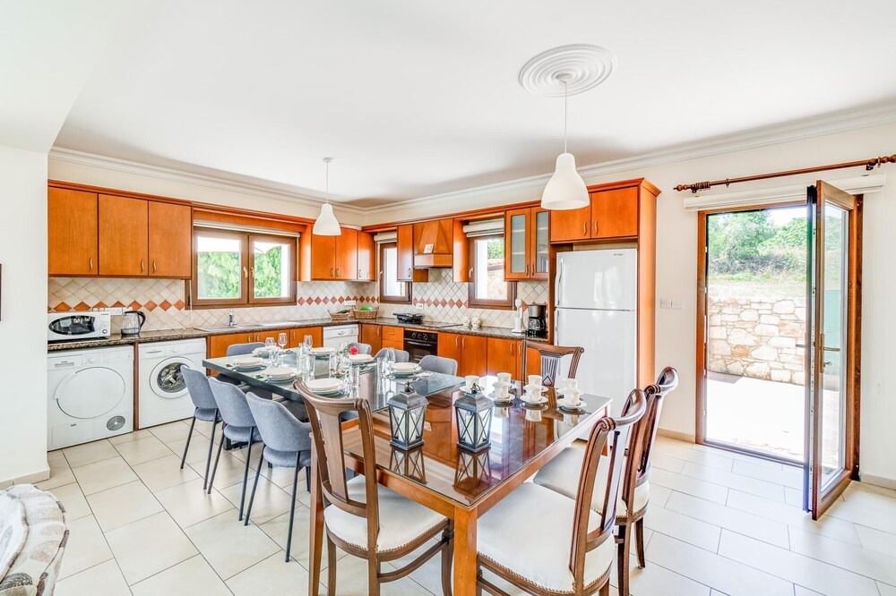 Photo of Kitchen in Droushia
