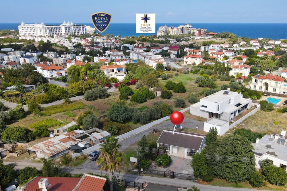 Photo of Outdoor in Karavas