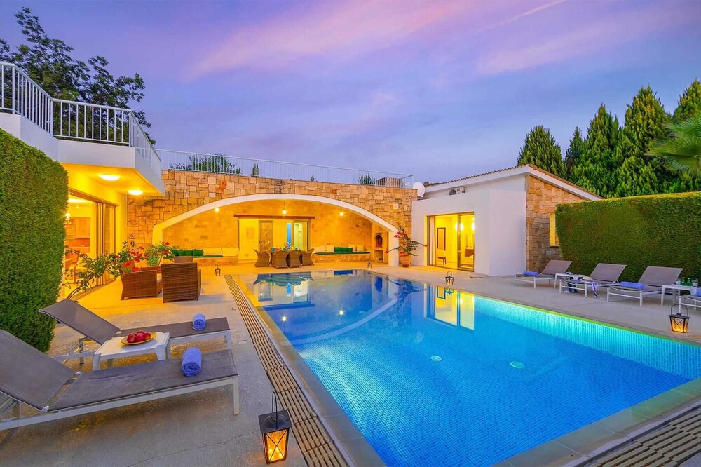 Photo of Outdoor in Giolou