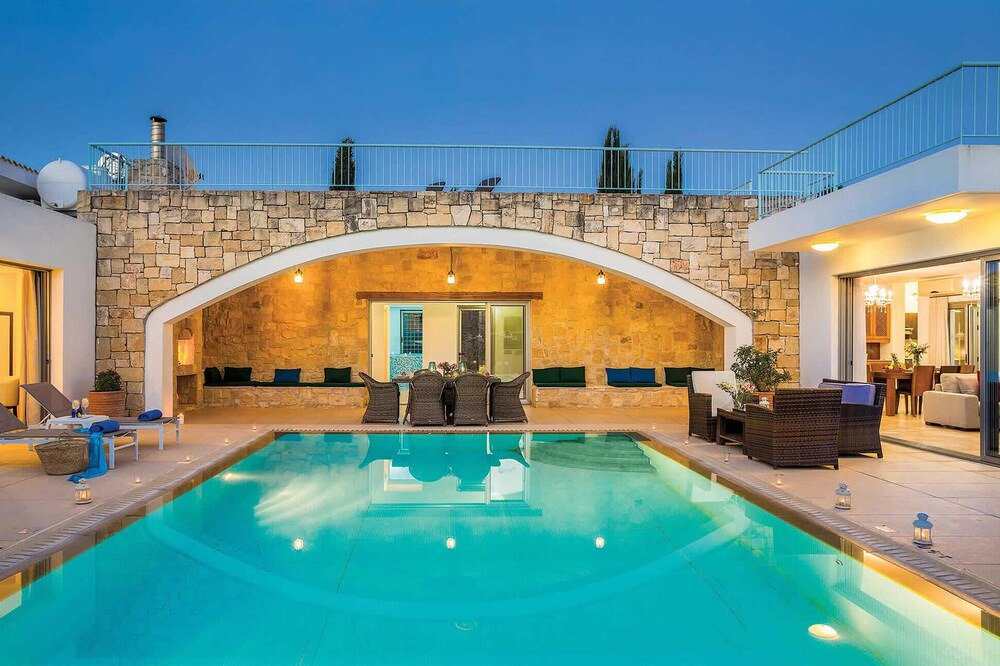 Photo of Outdoor in Giolou