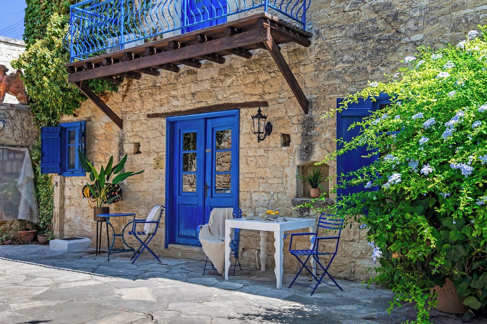 Photo of Patio Balcony in Arsos
