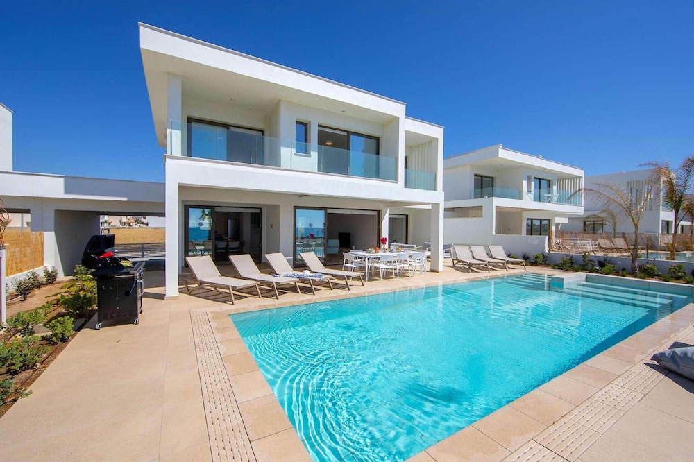 Photo of Outdoor in Softades