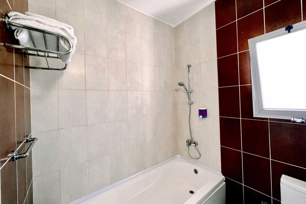 Photo of Bathroom in Karavas