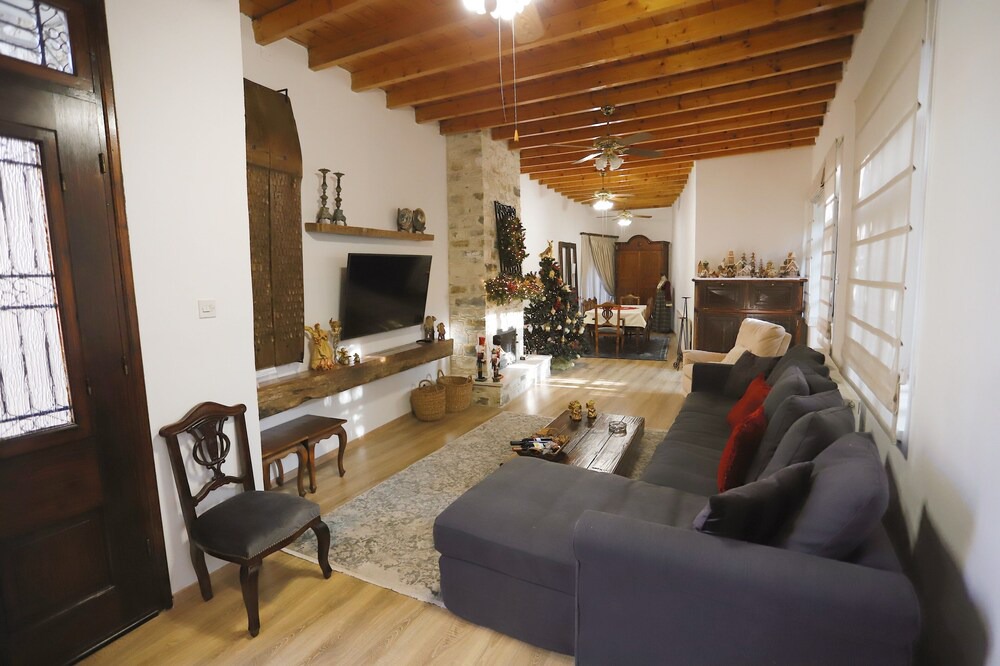 Photo of Livingroom in Pano Lefkara