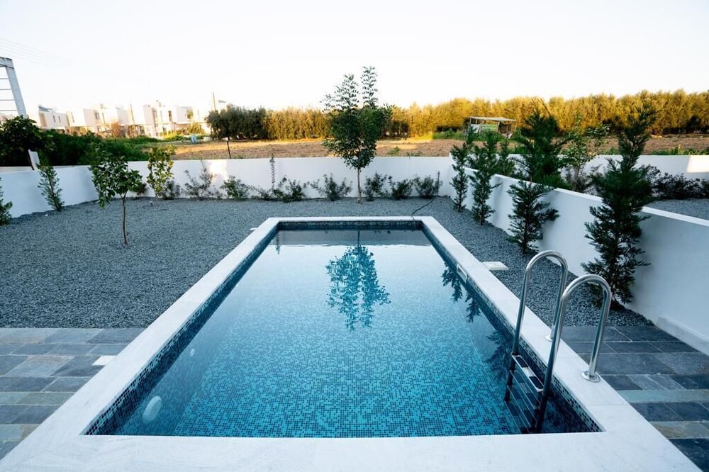Photo of Outdoor in Emba