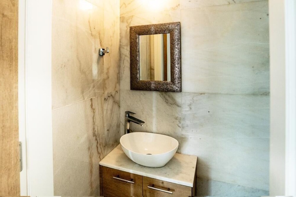 Photo of Bathroom in Emba