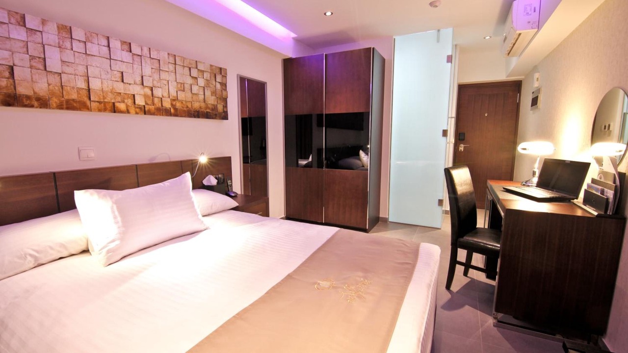 Photo of Bedroom in Larnaca City Centre