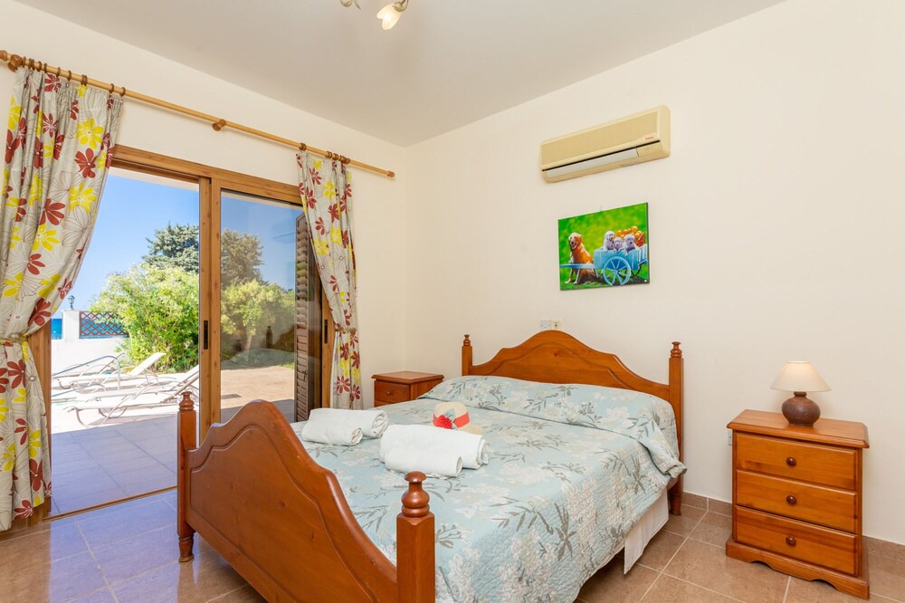 Photo of Bedroom in Polis