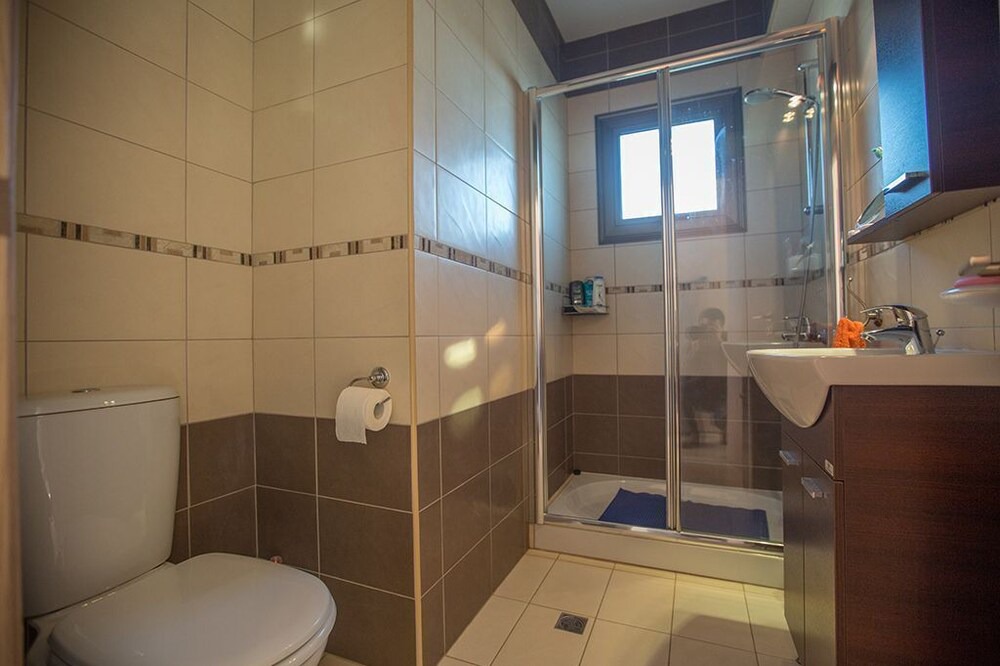 Photo of Bathroom in Ayia Thekla