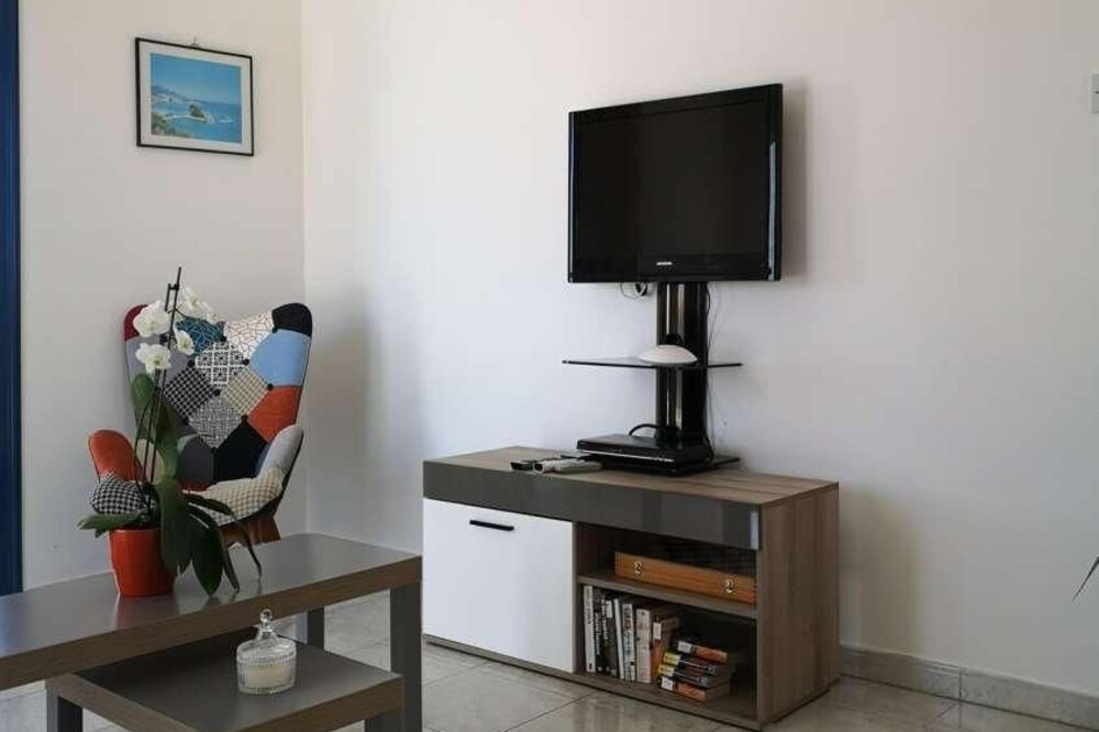 Photo of Livingroom in Pomos