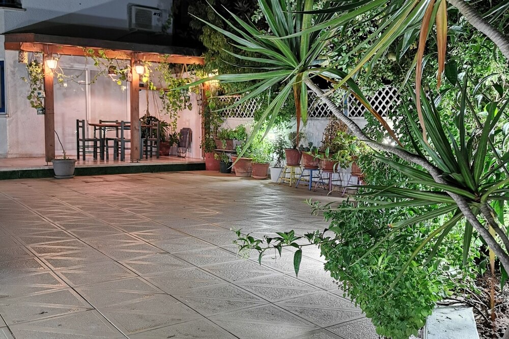 Photo of Outdoor in Pervolia