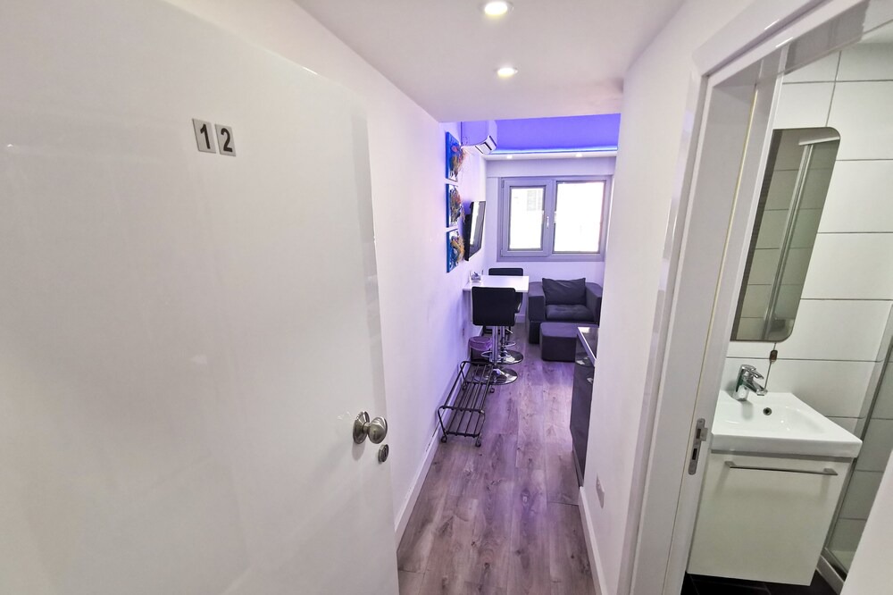 Photo of Bedroom in Larnaca City Centre