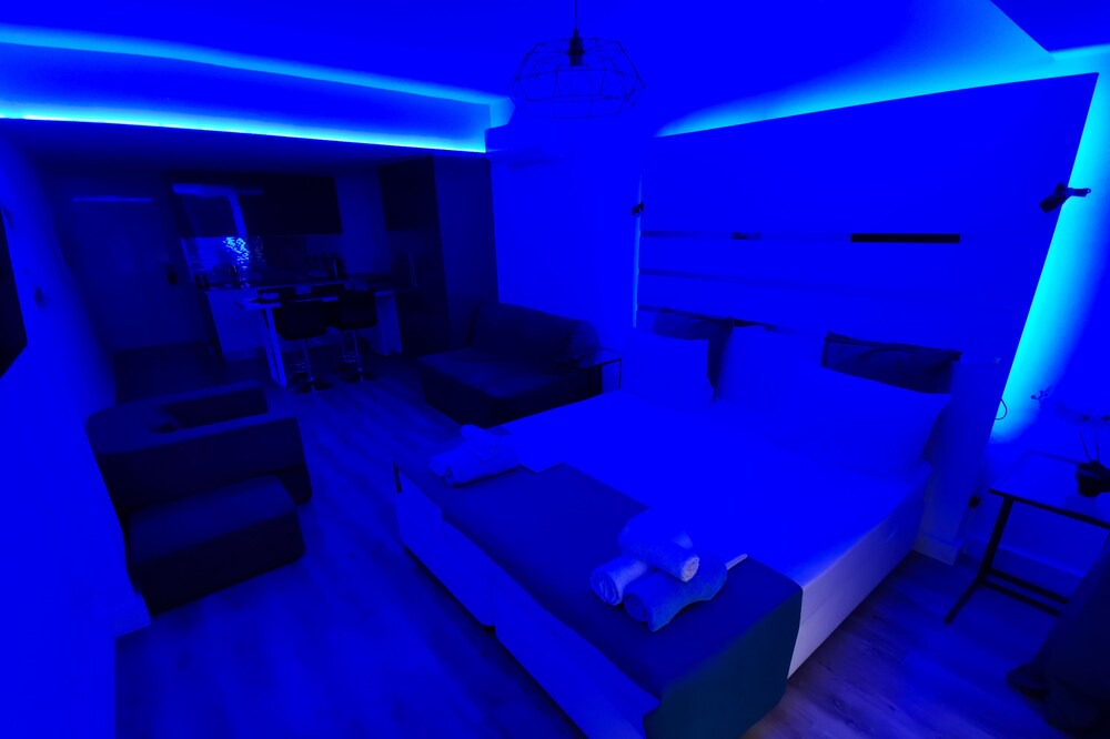 Photo of Bedroom in Larnaca City Centre