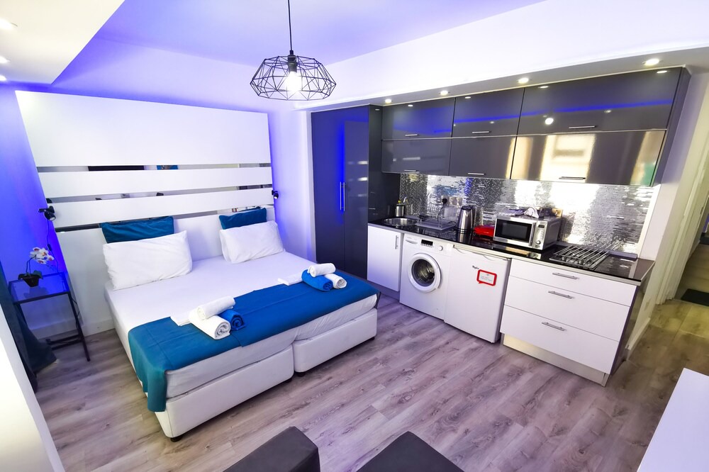 Photo of Bedroom in Larnaca City Centre