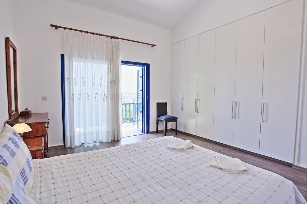 Photo of Bedroom in Prodromi