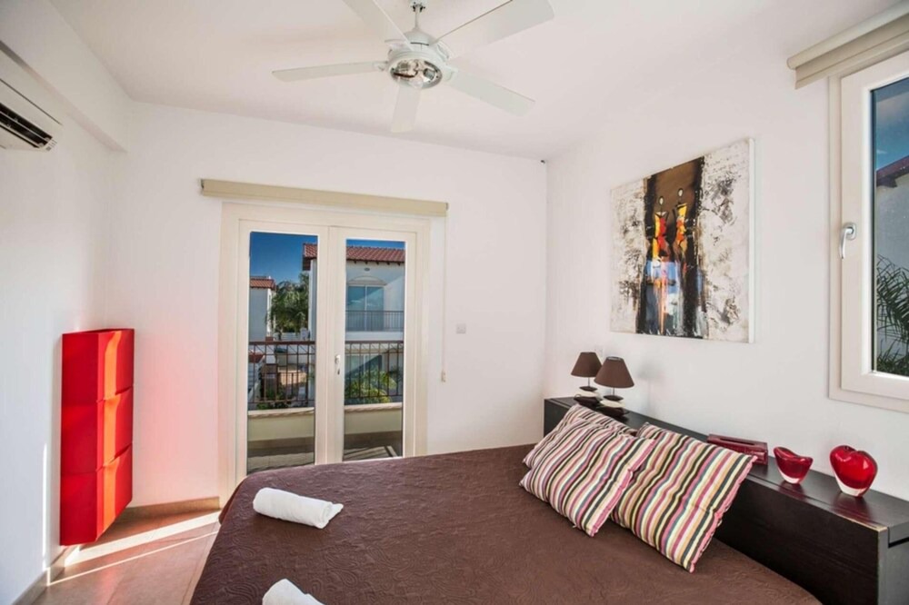 Photo of Bedroom in Pernera