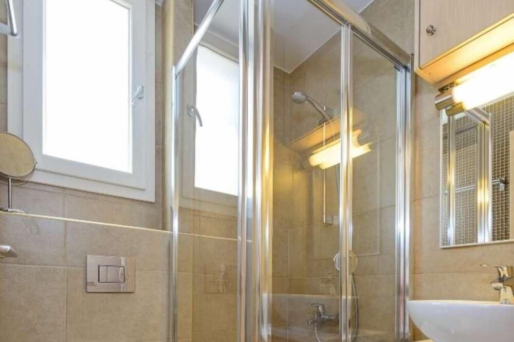 Photo of Bathroom in Pernera