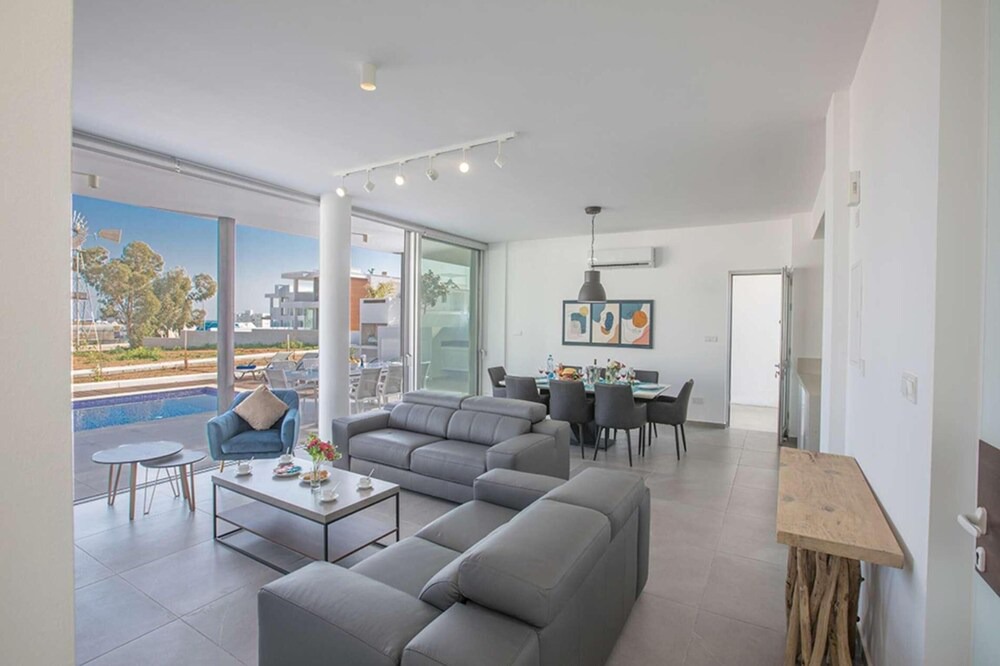 Photo of Livingroom in Protaras