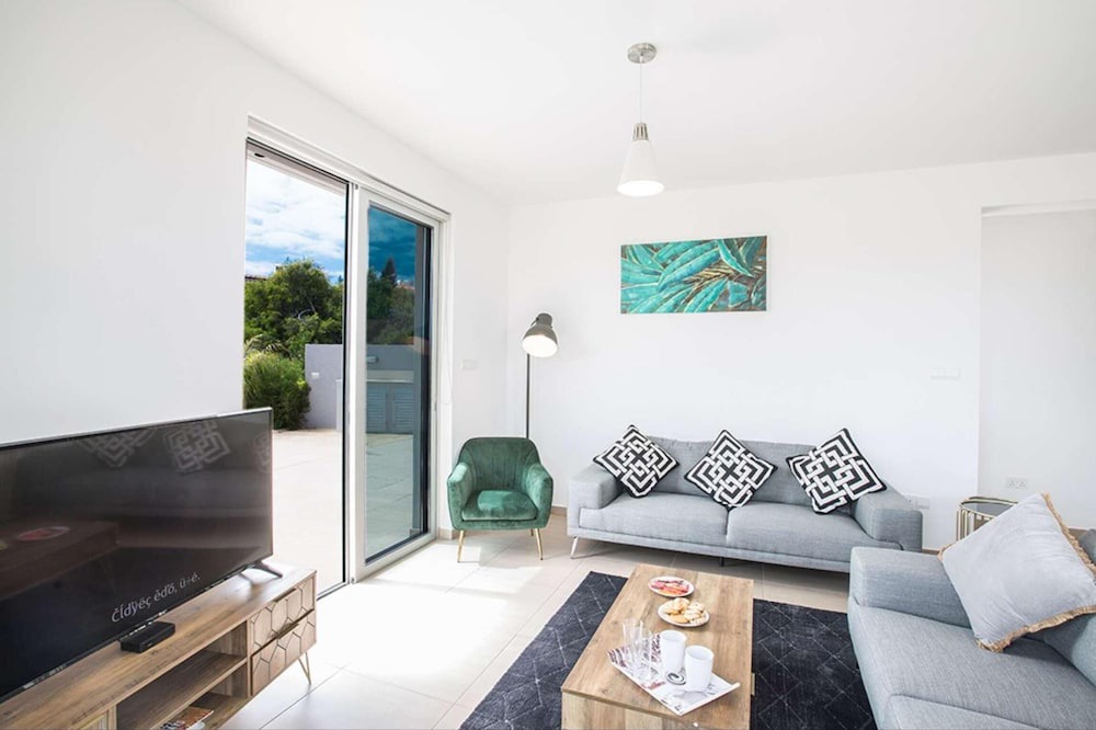 Photo of Livingroom in Protaras