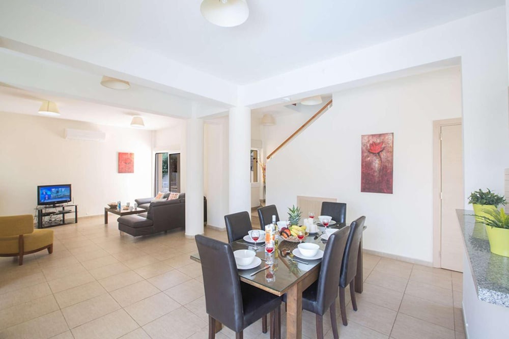 Photo of Livingroom in Protaras