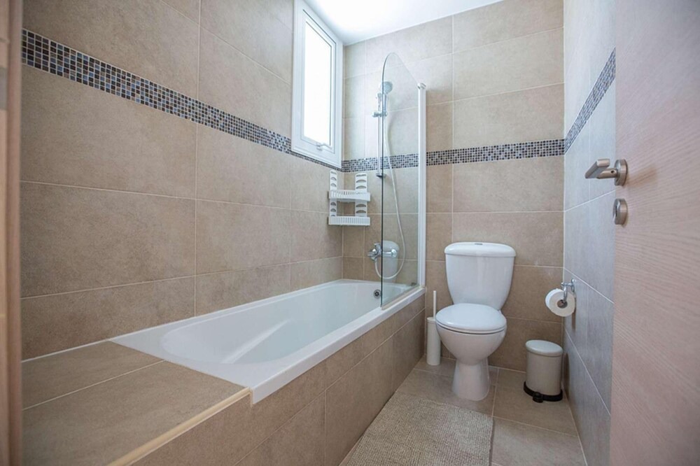 Photo of Bathroom in Pernera