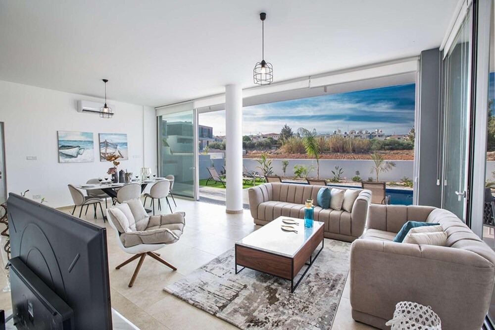 Photo of Livingroom in Protaras
