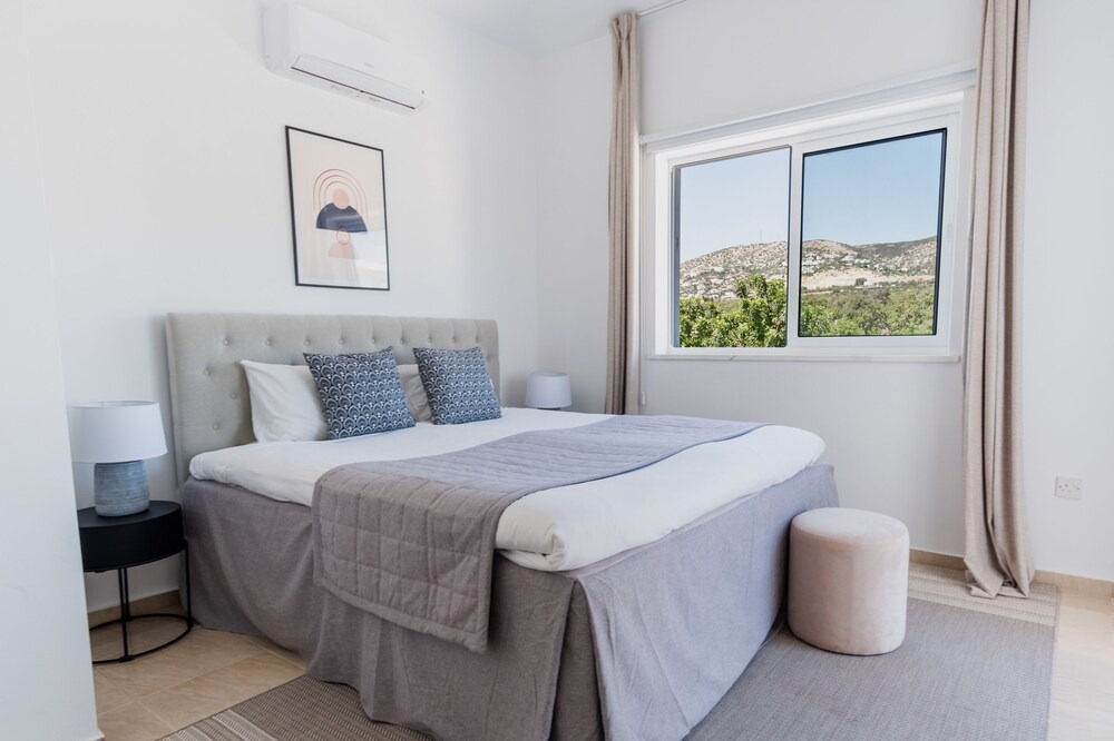 Photo of Bedroom in Tremithousa