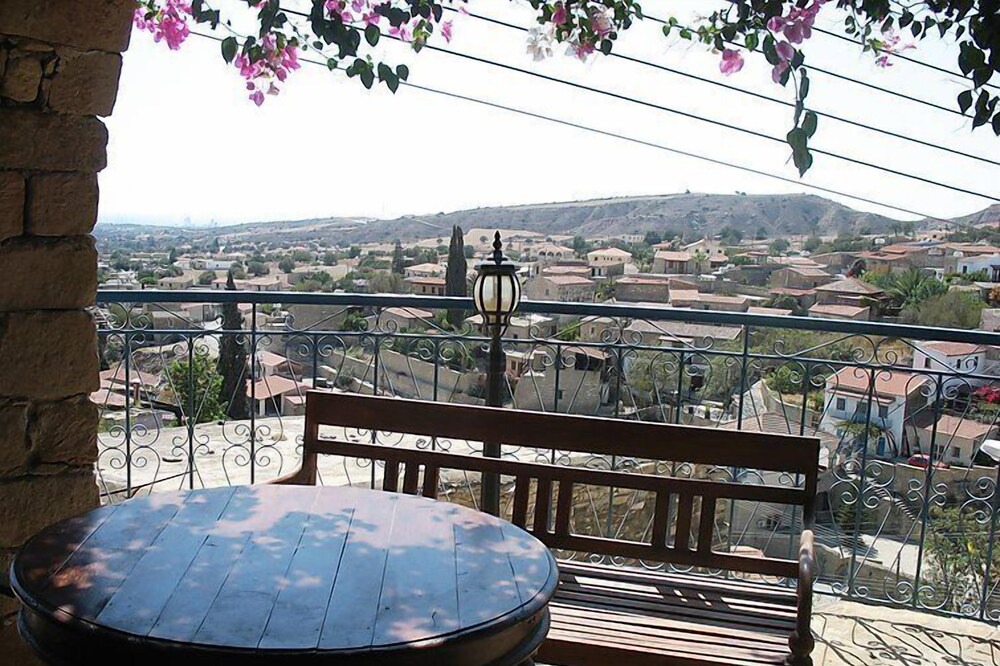 Photo of Patio Balcony in Tochni