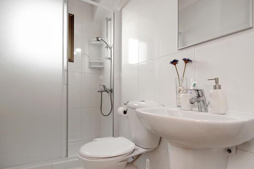 Photo of Bathroom in Ayia Thekla